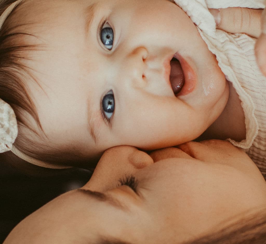 Lauren & Baby - In Home - photo 5